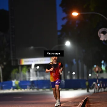 Runner Photo 8908130