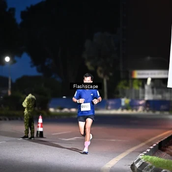 Runner Photo 8908219