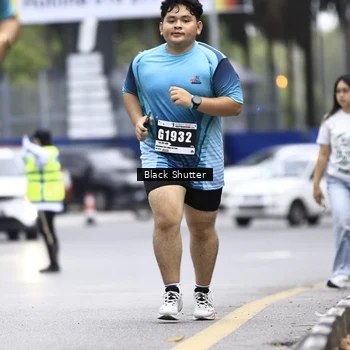 Runner Photo 8908297