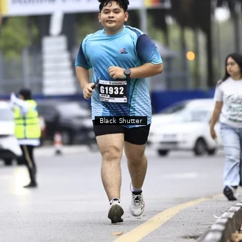 Runner Photo 8908299