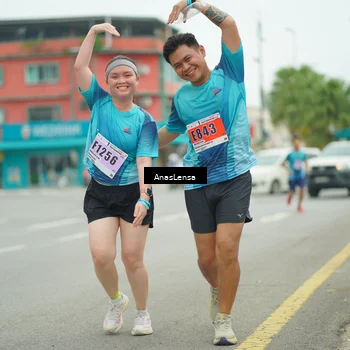 Runner Photo 8908301