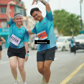 Runner Photo 8908305