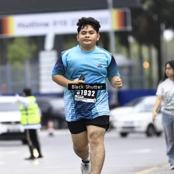 Runner Photo 8908309