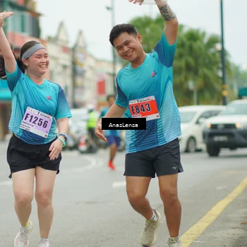 Runner Photo 8908312
