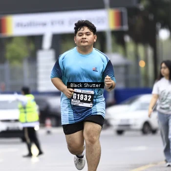 Runner Photo 8908329