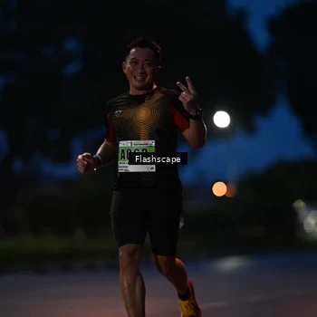 Runner Photo 8908359