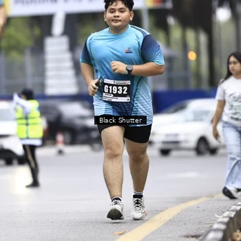 Runner Photo 8908386