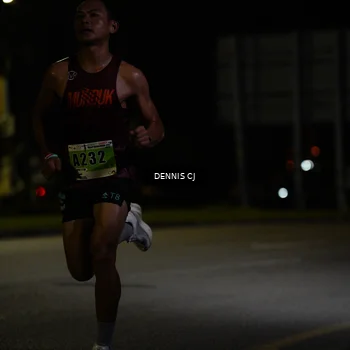 Runner Photo 8908490