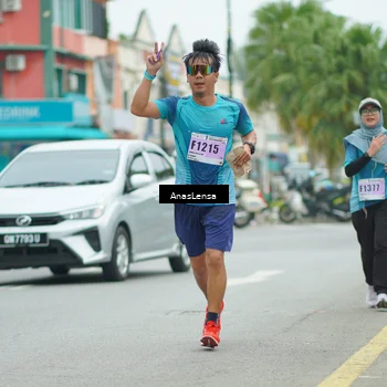 Runner Photo 8908528