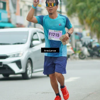 Runner Photo 8908534