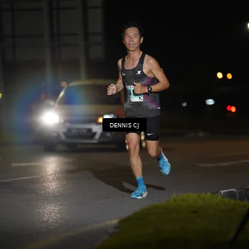 Runner Photo 8908622