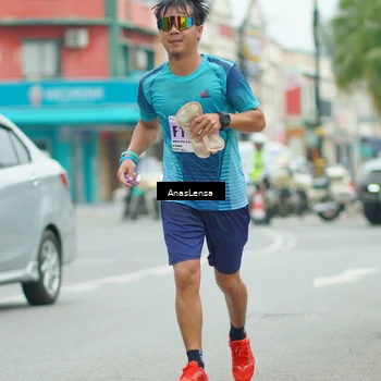 Runner Photo 8908660