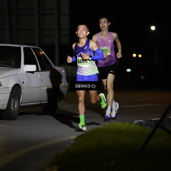 Runner Photo 8908695