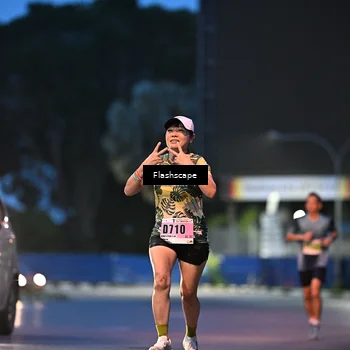 Runner Photo 8908721