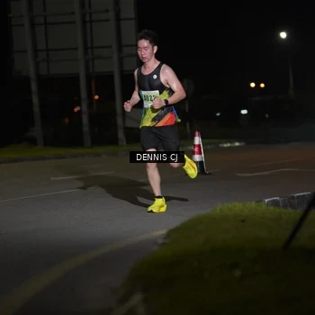 Runner Photo 8908793