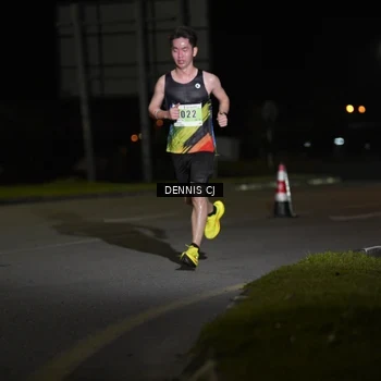 Runner Photo 8908799