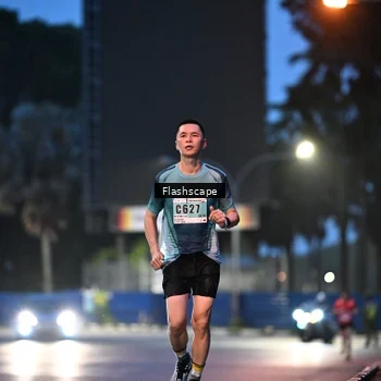Runner Photo 8908828