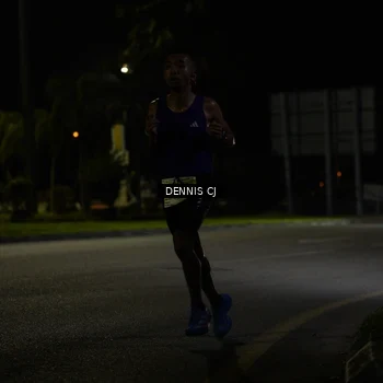 Runner Photo 8908846