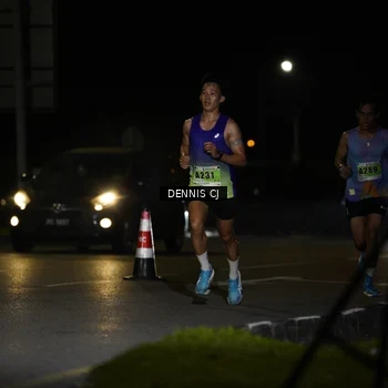 Runner Photo 8908878