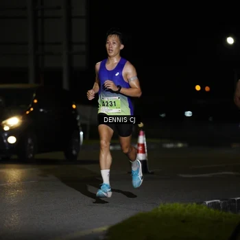 Runner Photo 8908893