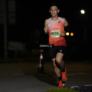Runner Photo 8908908
