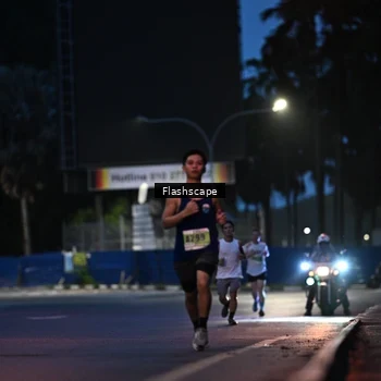 Runner Photo 8908915