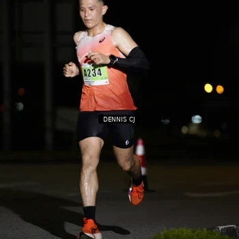 Runner Photo 8908919