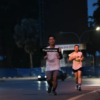 Runner Photo 8908958