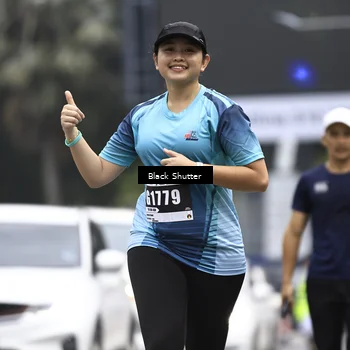 Runner Photo 8908990