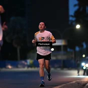 Runner Photo 8909005