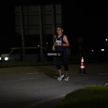 Runner Photo 8909101