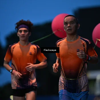 Runner Photo 8909204