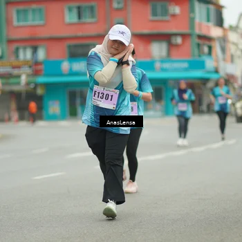 Runner Photo 8909254