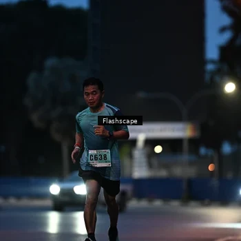 Runner Photo 8909289