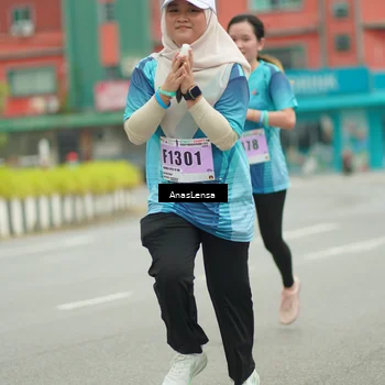 Runner Photo 8909318