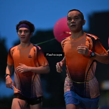 Runner Photo 8909363