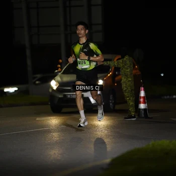 Runner Photo 8909376