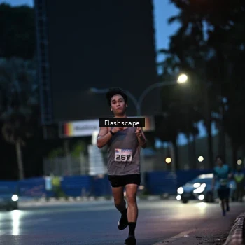 Runner Photo 8909466