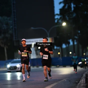 Runner Photo 8909513