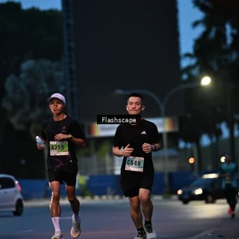 Runner Photo 8909545