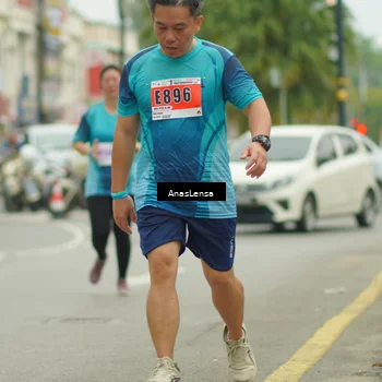 Runner Photo 8909556