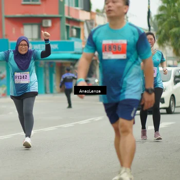 Runner Photo 8909590