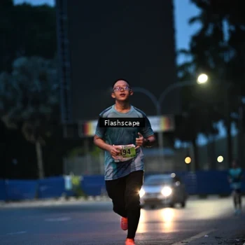 Runner Photo 8909602