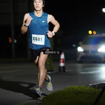 Runner Photo 8909609