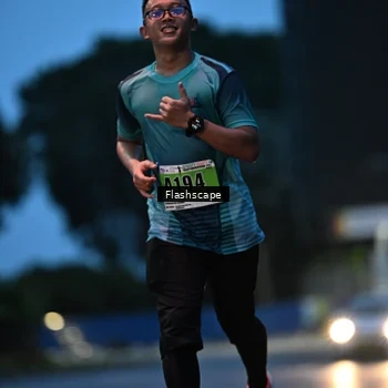 Runner Photo 8909612