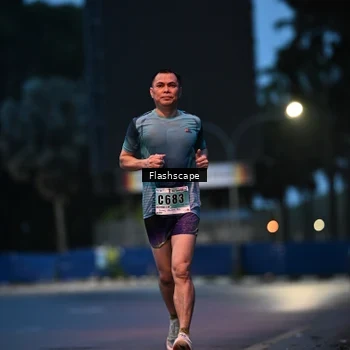 Runner Photo 8909663