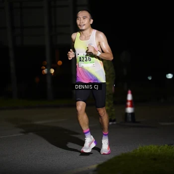 Runner Photo 8909667