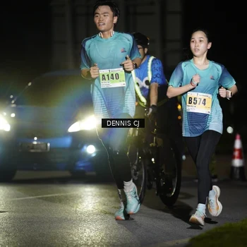Runner Photo 8909677