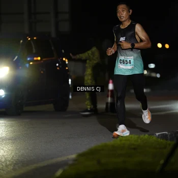 Runner Photo 8909680