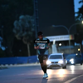 Runner Photo 8909695